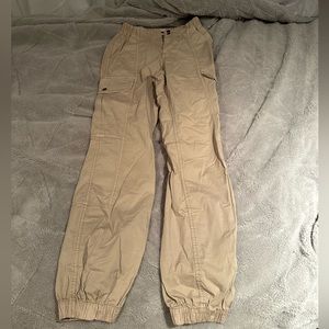 Garage Cargos